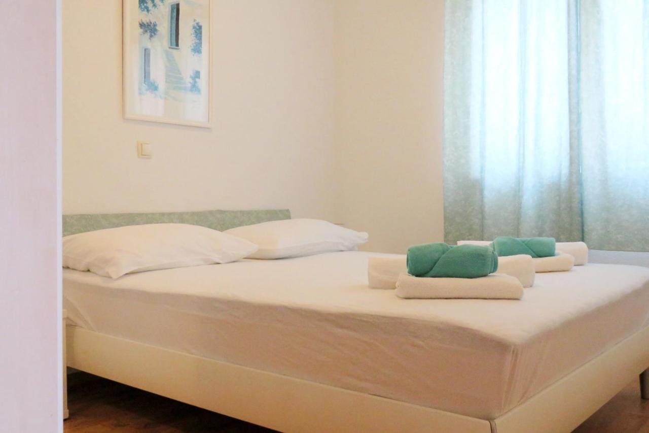 Andrea Apartments Trogir Exterior foto